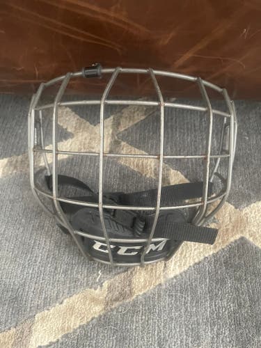 Small CCM FM680 (Used)
