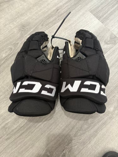 CCM Tacks XF Pro Gloves 14" Pro Stock (Used)