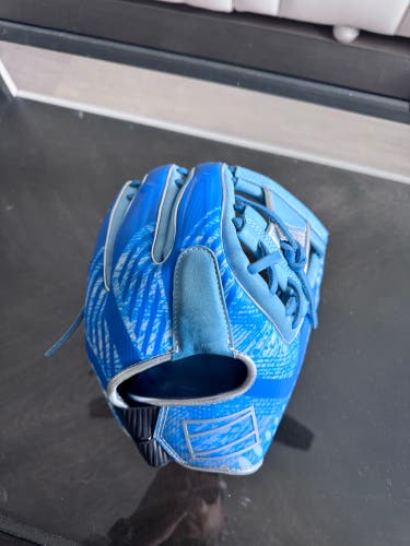 Rawlings RH REV1X Baseball Glove 11.75" (Used)