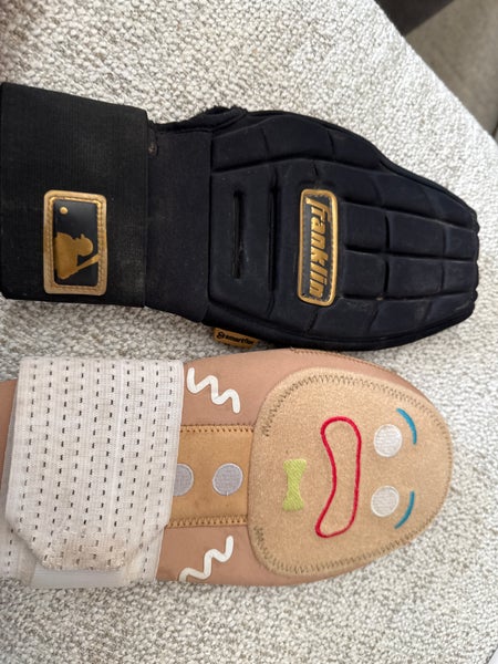 Black Junior Sliding Mitt (Used)