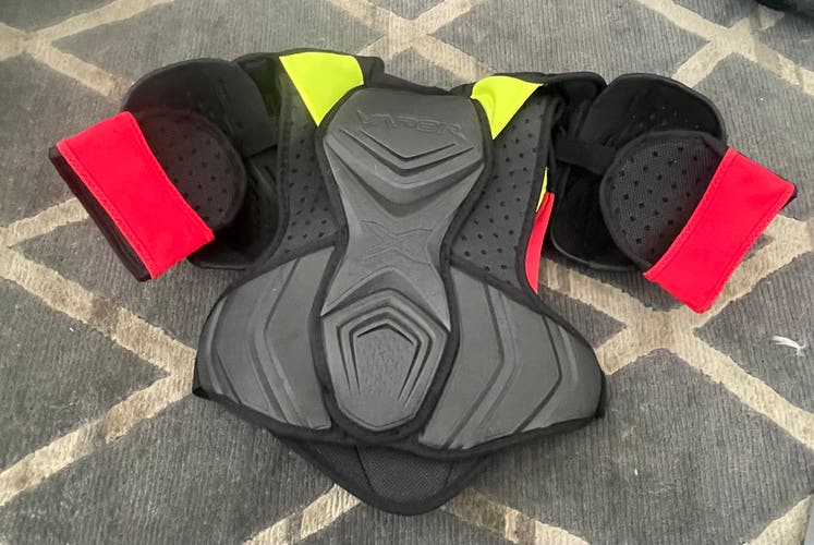 Junior Large Bauer Vapor 2x pro Shoulder Pads (New)