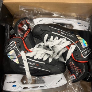 2024 True HZRDUS 7X Hockey Skates Regular Width Size 4.5 (New)