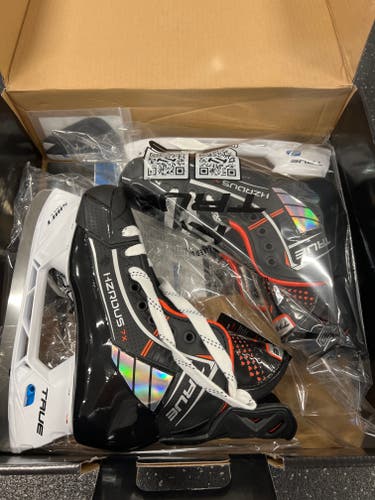 2024 True HZRDUS 7X Hockey Skates 6 (New)