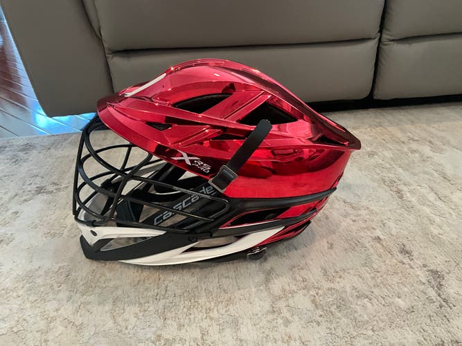 Cascade XRS Pro Helmet (Used BUT LIKE NEW)