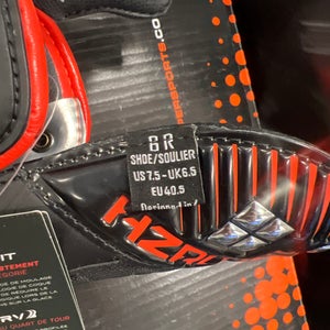 2024 True HZRDUS 9X Hockey Skates Regular Width Size 6 (New)