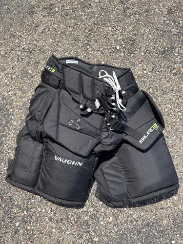 Black Junior Large Vaughn Ventus SLR3 Hockey Goalie Pants (Used)