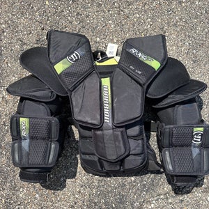 Intermediate Small / Medium Warrior RITUAL X4 E Goalie Chest Protector (Used)