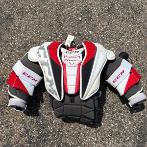 Junior Large/Extra Large CCM EFLEX 5.5 Goalie Chest Protector (Used)