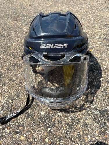 Blue Medium Bauer Re-Akt 95 Helmet (Used)