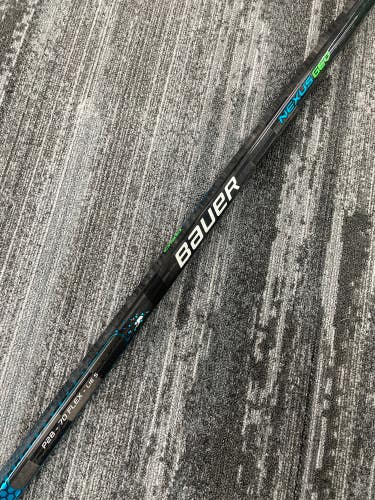 Senior Bauer Nexus Geo Hockey Stick Right Handed P28 (Used)