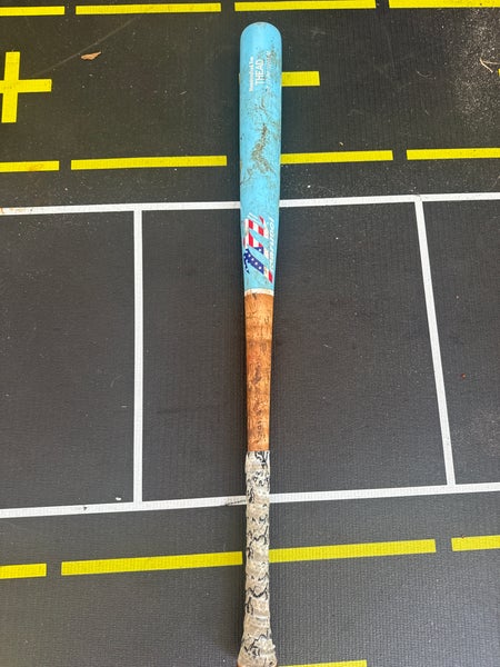 Lindor custom bat marucci