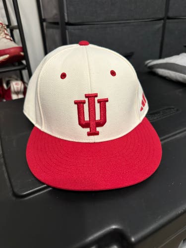 Adult Unisex 7 3/8 Adidas Hat (Used)