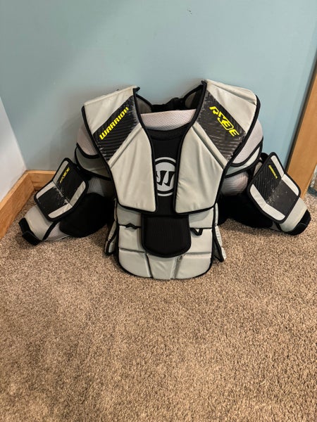 Medium Warrior RX3E+ Goalie Chest Protector (Used)