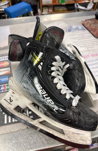 Sz 8 Bauer Hyperlite 2 fit 2 (Used) Senior ice Hockey Skates adult senior
