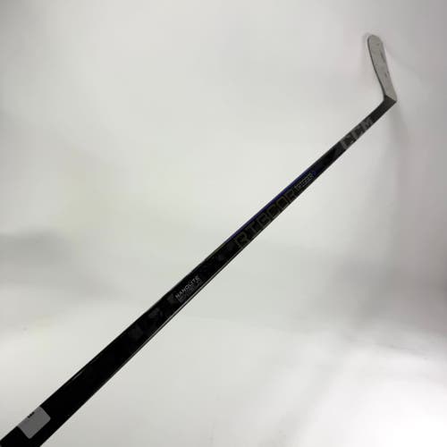Used Left CCM Ribcor Trigger 9 Pro | 90 Flex P92M Curve Grip | E764