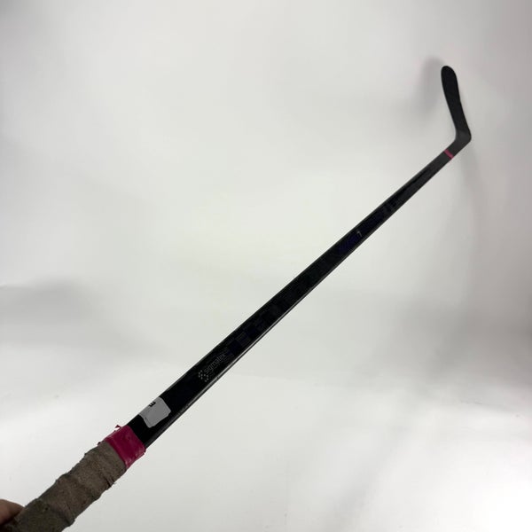 Damaged CCM Ribcor Trigger 7 | 75 Flex P88 Curve Grip | E741