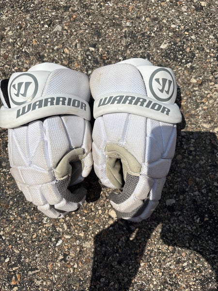 White Warrior Evo Lite Lacrosse Gloves Small (Used)