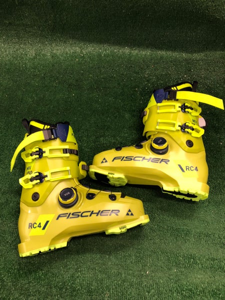 Men's Fischer RC4 130 MV BOA VAC GW Ski Boots Stiff Flex (New)