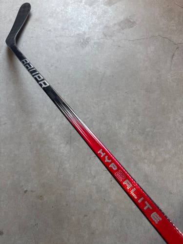 P92 77 Flex Senior Bauer Vapor Hyperlite 2 Right Hand Hockey Stick Pro Stock (Used)