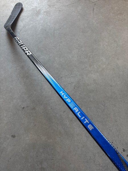 P92M 77 Flex Senior Bauer Vapor Hyperlite 2 Right Hand Hockey Stick Pro Stock (Used)