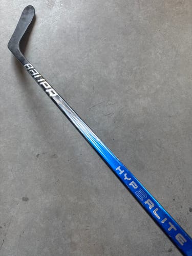 P28 70 Flex Senior Bauer Vapor Hyperlite 2 Right Hand Hockey Stick Pro Stock (Used)