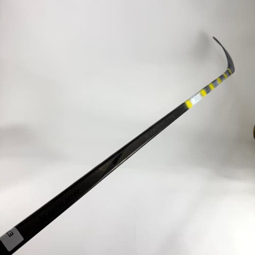 Used Right Bauer Vapor Hyperlite 2 | 70 Flex P92 Curve Grip | E734