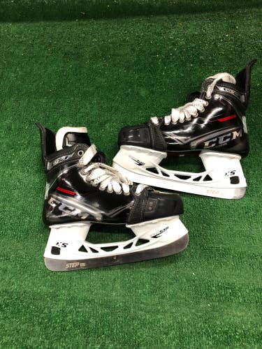 Intermediate CCM RibCor 100k Pro Hockey Skates Regular Width 6.5 (New)