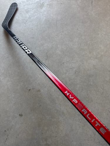 P92 77 Flex Senior Bauer Vapor Hyperlite 2 Right Handed Hockey Stick Pro Stock NCAA (New)