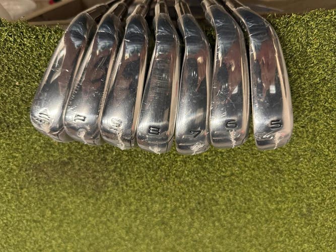 Callaway AI Smoke Max Fast 5-AW Iron Set, Tensei Senior Flex, RH