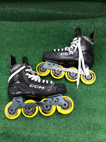 Senior CCM Super Tacks 9350R Inline Skates Regular Width Size 8 (Used)