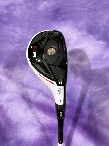 Men's TaylorMade R15 Hybrid Right Handed Regular Flex 2H (Used)