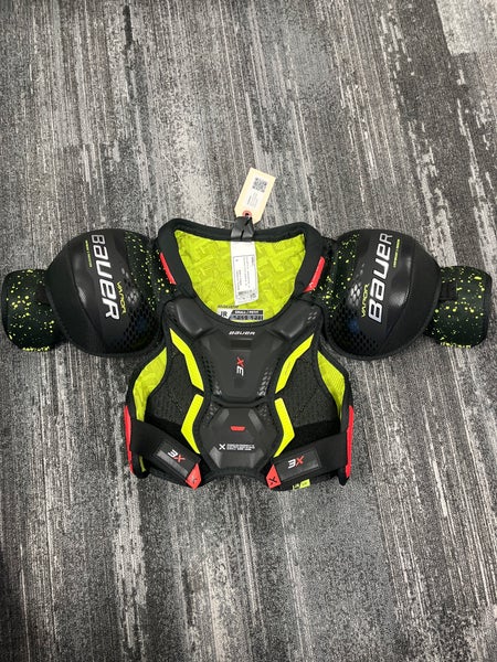 Small Junior Bauer Vapor 3X Shoulder Pads (Used)