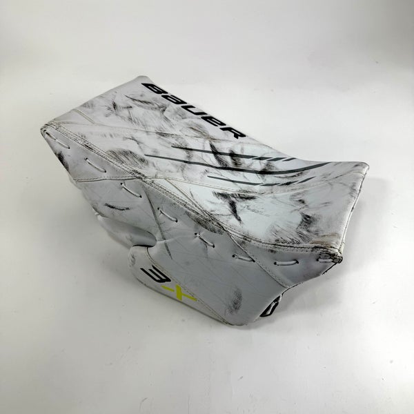 Used Regular White Bauer Vapor 3X Goalie Blocker | Sr | B620