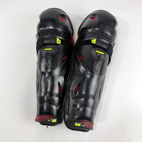 Used Bauer Vapor Hyperlite Shin Guards | 16" | E747