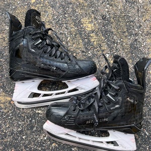 Intermediate Bauer Supreme Mach Hockey Skates | Size 4.5 Fit 2 | LS Carbon Lite Steel
