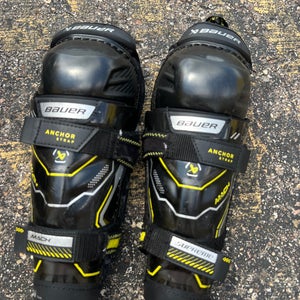 Youth Bauer Supreme Mach Shin Pads 9" (Used)