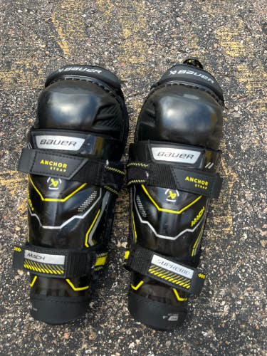 Youth Bauer Supreme Mach Shin Pads 9" (Used)