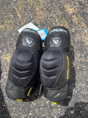Intermediate Medium Bauer Supreme Matrix Elbow Pads (New)