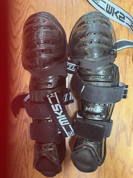 Shin Pads Mylec Dek Or Street Hockey Shin Guards used 15 inches