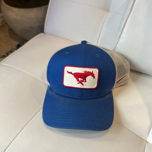 SMU NIKE TRUCKER