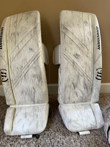 32" Warrior Ritual G6 E+ Goalie Leg Pads (Used)