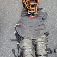 Used Rawlings YOUTH 9-12 SET Catchers Equipment Other 11497-S000150808