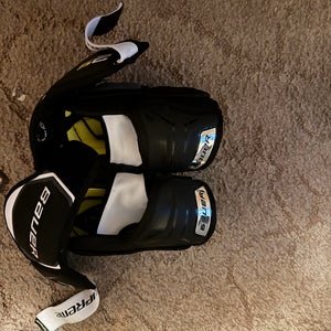 Senior Small Bauer Supreme 2S Elbow Pads (Used)