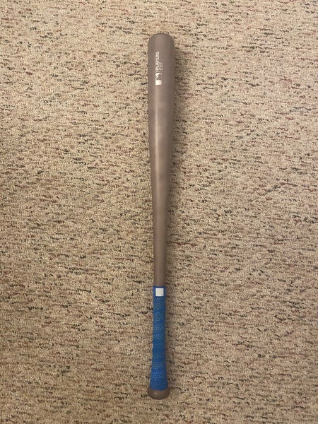Louisville Slugger Pro Grade Maple Bat (-3) 29 oz 32" (New)