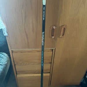Senior Bauer Nexus Tracer Right Handed Hockey Stick P92 (Used)