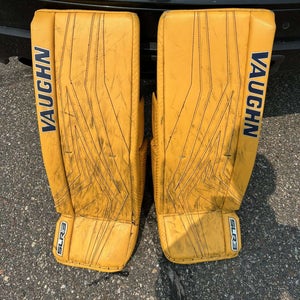 33" Vaughn SLR3 Pro Carbon Regular Goalie Full Set Pro Stock (Used)