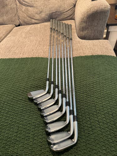 Men's Titleist AP2 Right Handed Iron Set Stiff Flex (8 Clubs) #4 - #9, PW, GW Steel Shaft (Used)