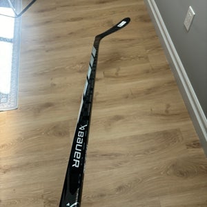 Senior Bauer Proto R Right Handed Hockey Stick P28  (New)