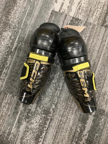 Youth CCM ASV Pro Shin Pads 9" (Used)