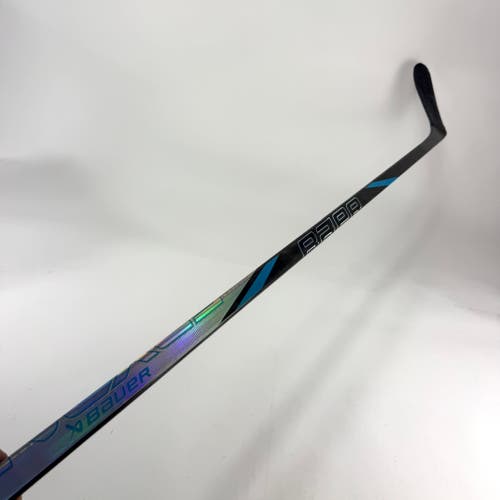 Repaired Left Handed Bauer Nexus Tracer | 77 Flex P28 Curve Grip | E693